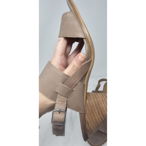 Lucky Brand Veneesha Sling back Desert Taupe Open Toe Heels Sandals Size 11 - Picture 5 of 13
